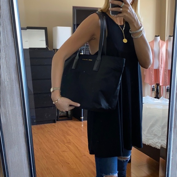 Mark Jacobs Tote Bag - Picture 12 of 14